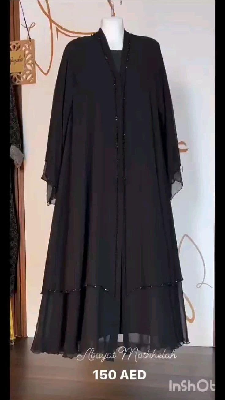 Black Abaya B-01 detail view 2 - Shukran Abaya