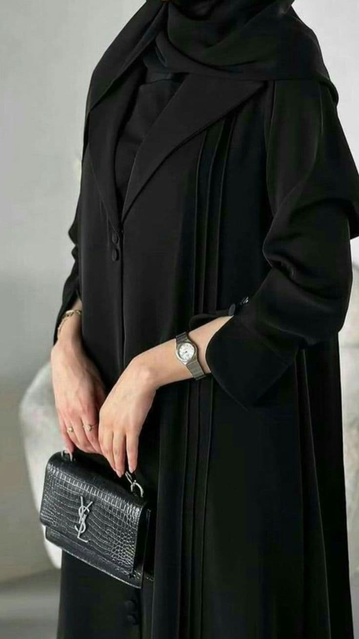 Black Abaya  B-03 detail view 2 - Shukran Abaya