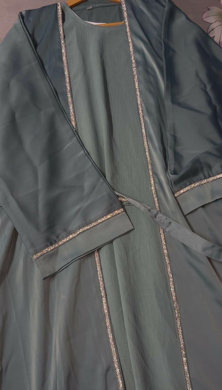 Color Abaya C-05 detail view 3 - Shukran Abaya